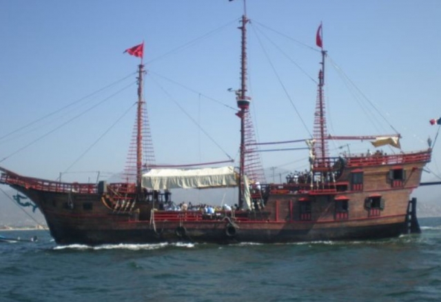 Paseo en barco pirata